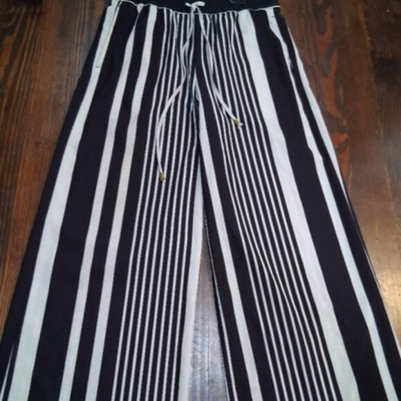 H&M BLCK/WHITE STRIPED WIDE LEG, DRAWSTRING WAIST PANTS. SZ 10. - Picture 1 of 9